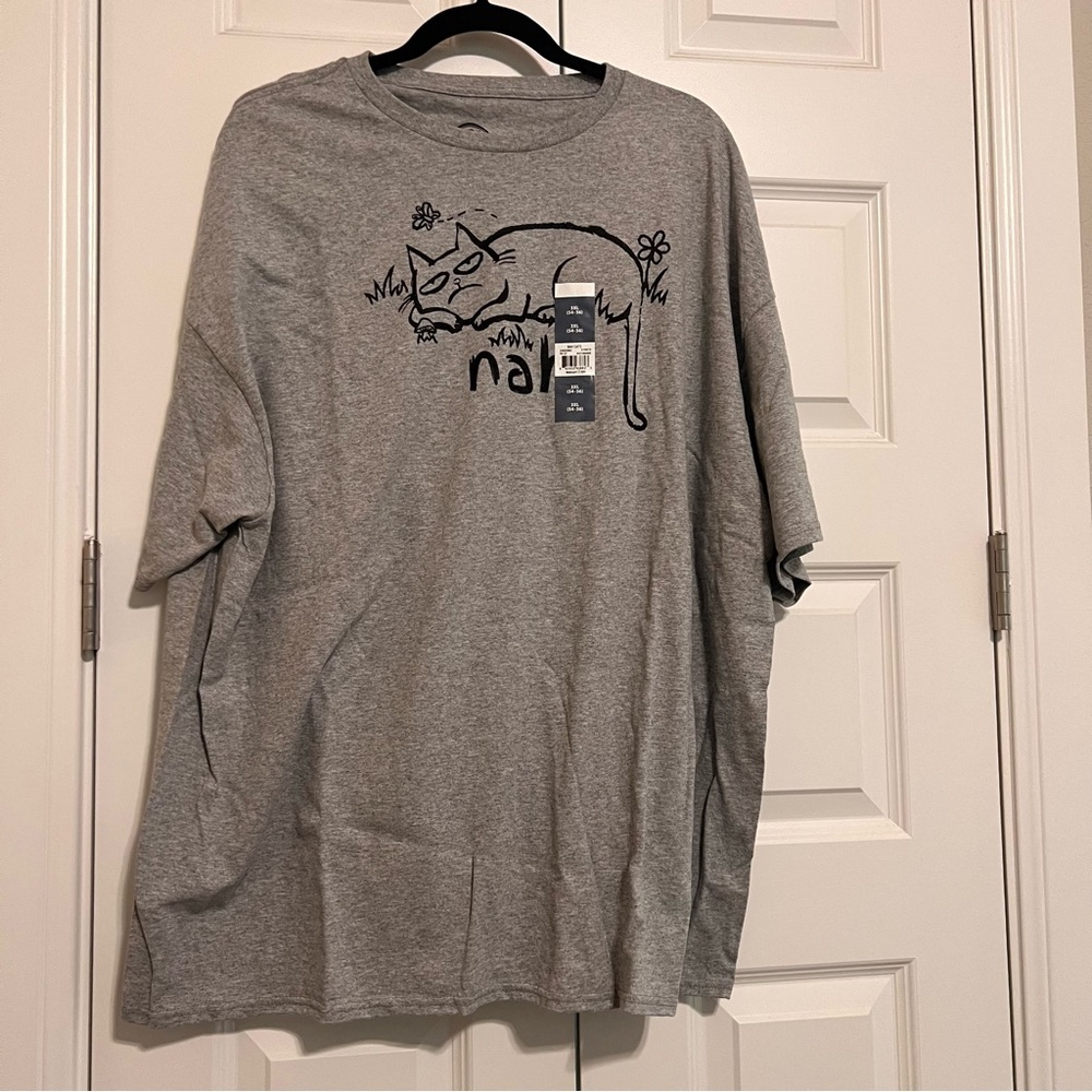 Casual Gray Cat Graphic T-Shirt